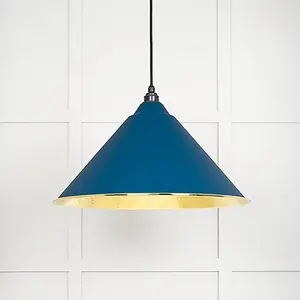 Hammered Brass Hockley Pendant in Upstream