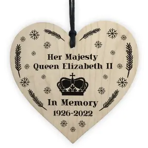 Red Ocean Queen Elizabeth II Wooden Heart Plaque In Memory Memorial Sign Christmas Bauble