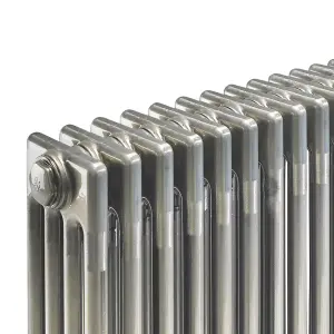 Acova Raw metal 4 Column Radiator, (W)628mm x (H)600mm