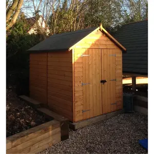 6 x 4 Deluxe Security Tongue And Groove Shed (12mm Tongue And Groove Floor)