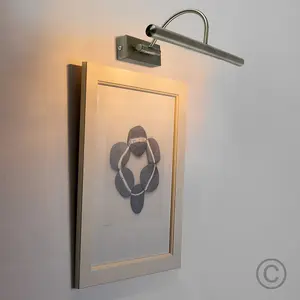 ValueLights Capri Modern Adjustable Antique Brass Picture Wall Light