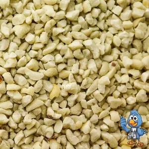 2.5L BusyBeaks Kibbled Peanuts - Premium Freshly Chopped Garden Wild Bird Nut Feed