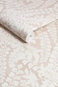 Next Neutral Roaming Leaf Floral wallpaper