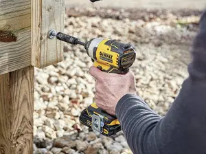 Dewalt DCF809N 18v XR Brushless Compact Impact Driver Bare Tool + 32pc Bit Set