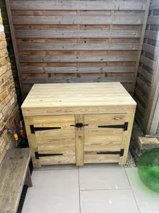 120CM WIDE OUTDOOR GARDEN BBQ TABLE, STORAGE TABLE. SUITABLE FOR BBQ SIDE TABLE