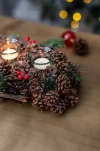 Christmas Candle Holder Tea Light Glass Votive Pine Cone Home Decor Berries Xmas