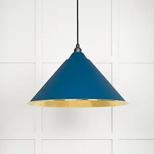 Hammered Brass Hockley Pendant in Upstream