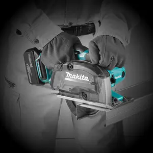 Makita DCS552Z 18V LXT 136mm Metal Cutting Circular Saw + Blade + Makpac Case