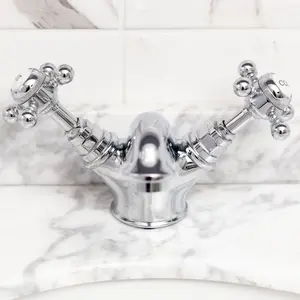 Georgina Traditional Chrome Deck-mounted Basin Mono Mixer Tap