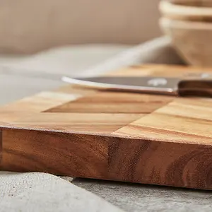 Barbary & Oak Square Acacia Chopping Board