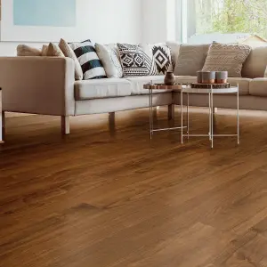 GoodHome Classy Dark Brown Oak effect Composite Click flooring, 1.98m²