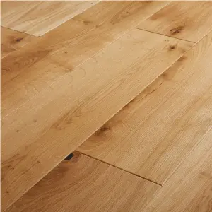 GoodHome Marcy Natural Oak Engineered Real wood top layer flooring, 1.37m²