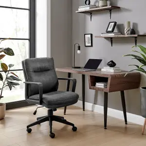 Furniturebox UK Rosco Black Faux Leather Office Chair