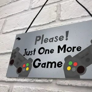 Novelty Gaming Sign Hanging Bedroom Sign Gamer Gift For Dad Son Brother