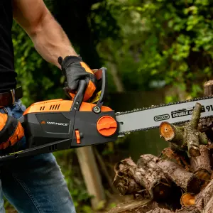 Yard Force 40V Cordless 35cm Oregon Bar Chainsaw with 2.5Ah Lithium-Ion Battery & Charger - LS G35 - GR40 Range