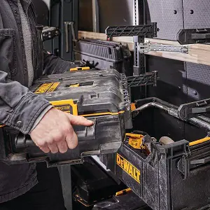 2x Dewalt Tough System 2.0 DWST83293-1 DS166 Stackable Toolbox Case 4 Organisers