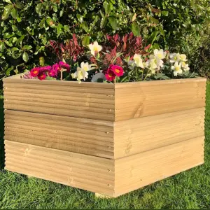 Hexagonal Decking Planter 3 Boards 0.6m