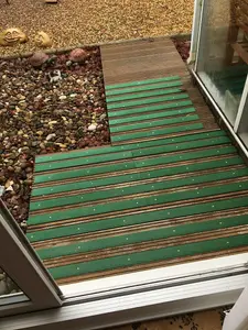 50mm Wide Non-Slip Anti-Skid Decking Strips - Safety and Style for Outdoor Space - GREEN Green 1000mmx50mm - x17