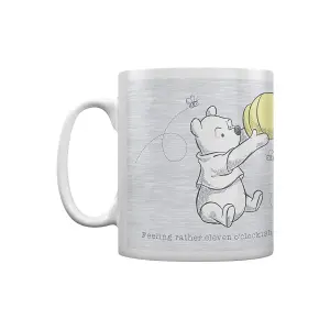 Winnie the Pooh Eleven OClockish Mug Black/White/Yellow (One Size)