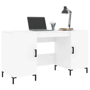 Berkfield Desk White 140x50x75 cm Engineered Wood