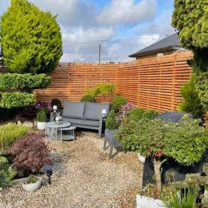 Cedar Slatted Fence Panels - Horizontal - 2400mm Wide x 900mm High - 16mm Gaps