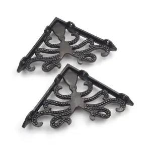 Oakcrafts - Pair of Antique Cast Iron Octopus Shelf Brackets - 125mm x 125mm