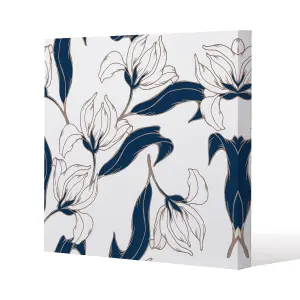 White Flowers (Canvas Print) / 101 x 101 x 4cm