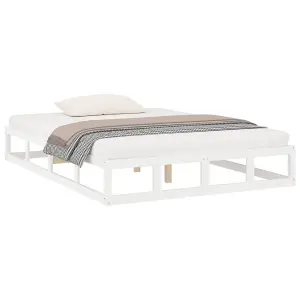 Berkfield Bed Frame White 150x200 cm King Size Solid Wood