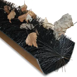 GroundMaster 4 x 4M Gutter Brush Black Leaf Guard Moss Protection Debris Filter