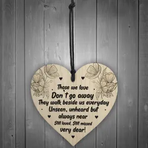 Memorial Hanging Heart Sign Bereavement Remembrance Poem Mum Dad Love Gift