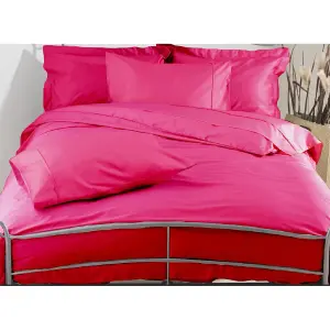 Belledorm 200 Thread Count Egyptian Blend Duvet Cover Cerise Pink (Superking)