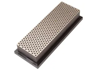 DMT - Diamond Whetstone 150mm Plastic Case Black 220 Grit Extra Coarse