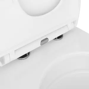 GoodHome Kentia White Close-coupled Round Toilet & cistern with Soft close seat & Close coupled cistern