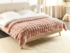 Blanket SALKA Faux Fur 200 x 220 cm Pastel Pink