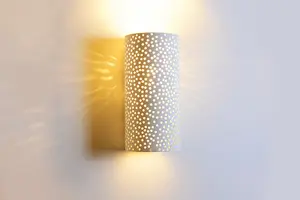 Luminosa Indoor Decorative Paintable Plaster Veria Wall Light IP20 For 1 x E14 Max 40W White