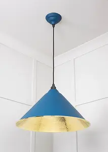 Hammered Brass Hockley Pendant in Upstream