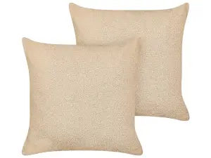 Set of 2 Cushions LEUZEA Boucle 60 x 60 cm Solid Sand Beige