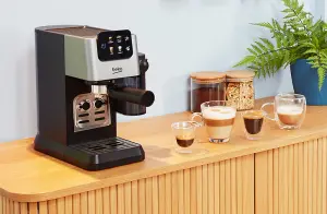 Beko CaffeExperto Manual Espresso With Integrated Milk Jug