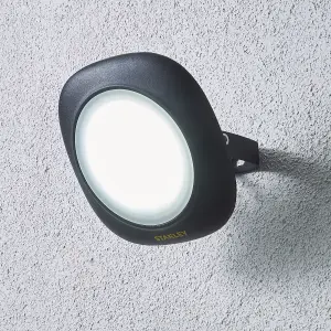 Stanley Black Mains-powered Cool daylight LED Without sensor Slimline floodlight 2700lm