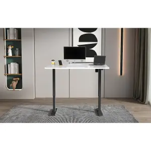 Dellonda White Electric Adjustable Standing Desk, Quiet, Home Office, 1400x700mm