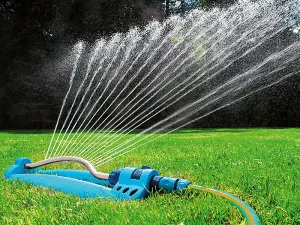 Flopro 70300136 Flopro Cascade Oscillating Sprinkler FLO70300136