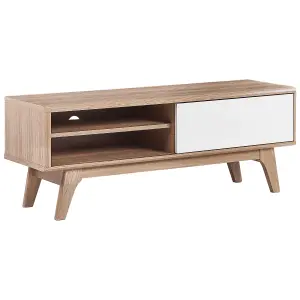 Beliani Modern TV Stand Light Wood BUFFALO