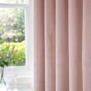 Homescapes Thermal 100% Blackout Pink Velvet Curtains, 168 x 183 cm (66" x 72")