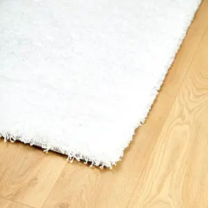 Snow White Plain Shaggy Rug - California - 120x170cm (4'x5'8")