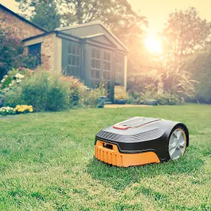 LawnMaster L10 Robotic Lawnmower with Charging Station, 150m boundary wire and 250 pegs, Suitable for lawns up to 400m2.