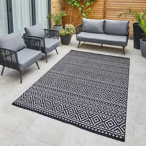 Black Outdoor Rug, Geometric Stain-Resistant Rug For Patio Decks, 3mm Modern Outdoor Luxurious Area Rug-160cm X 220cm