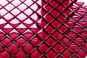 Glass mosaic on mesh for bathroom or kitchen 300mm x 300mm - Red passion