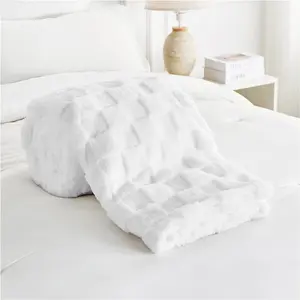 Throw Fluffy Fleece Blankets For Bed, Couch, Sofa, Settee Comfortable Thermal, Warm, Cosy Blankets & Throws 200X240 cm White