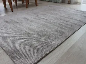 Plain Silver Modern Handmade Rug For Dining Room Bedroom & Living Room-160cm X 230cm