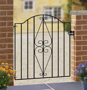 STIRA Scroll Low Bow Top Metal Garden Gate 955mm GAP x 942mm High HESC